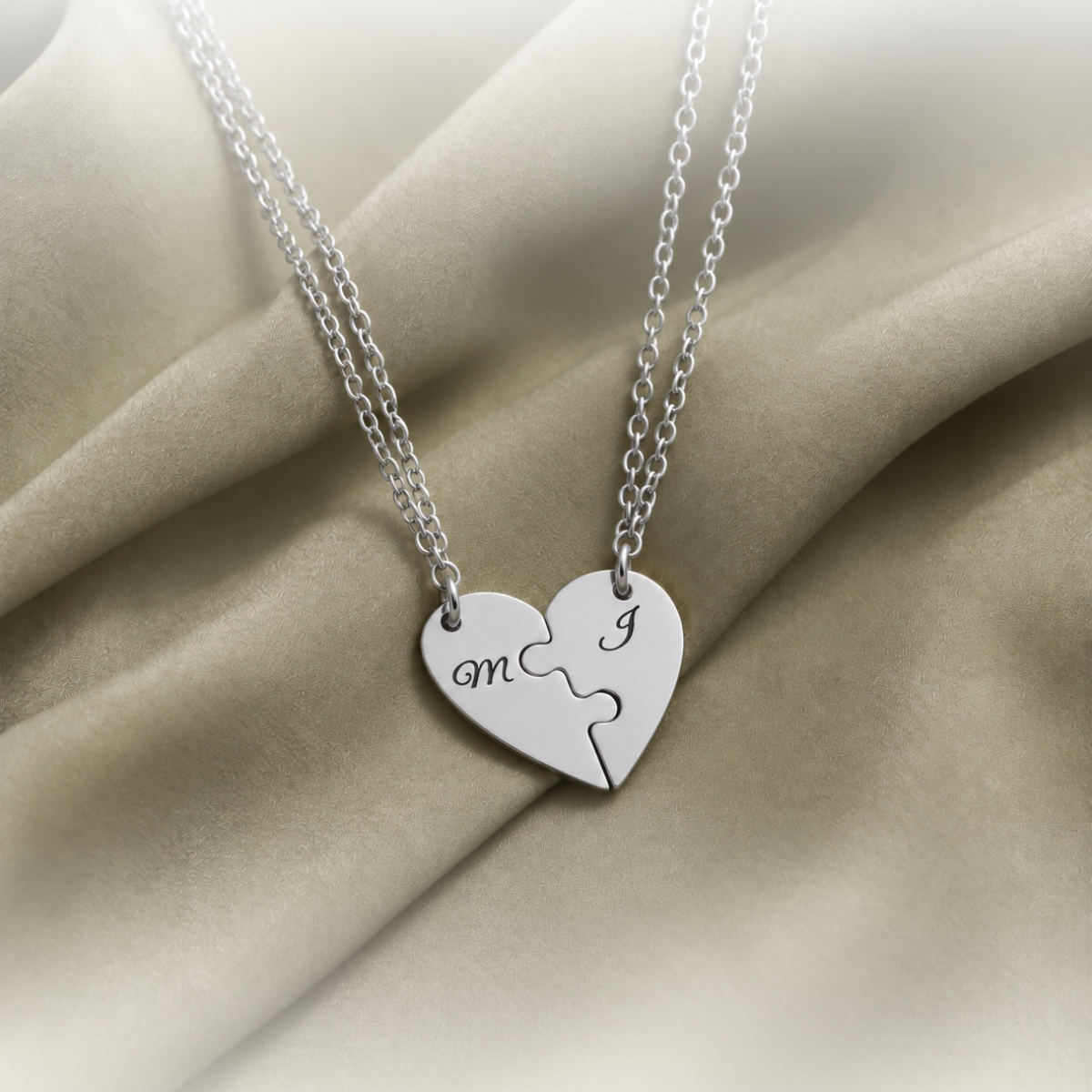 Collares Broken Heart personalizado